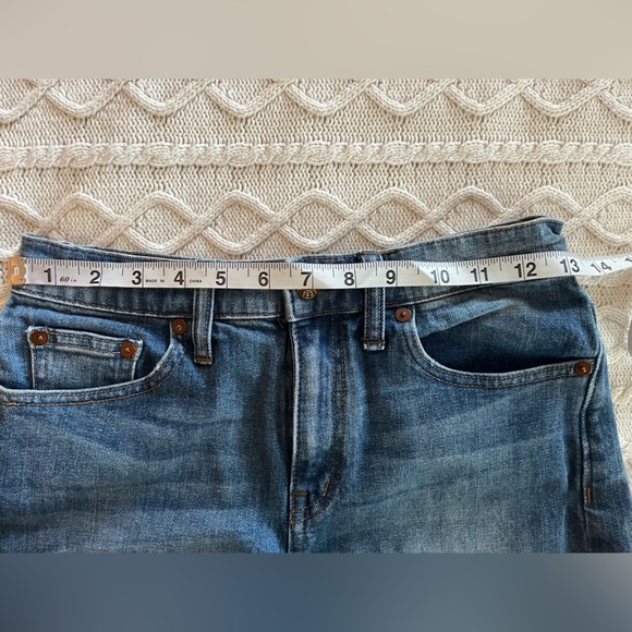 Madewell Medium Wash Denim Cuffed Shorts Women’s Size 26 - Picture 2 of 12